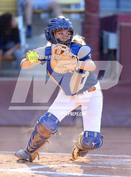 Thumbnail 3 in Ironwood Ridge vs. Cienega (AIA 5A State Final) photogallery.