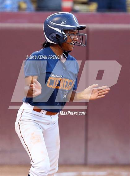 Thumbnail 2 in Ironwood Ridge vs. Cienega (AIA 5A State Final) photogallery.