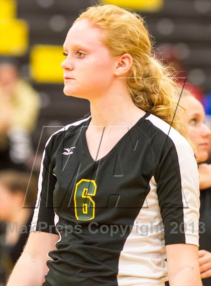 Thumbnail 3 in Irving North Hills vs Princeton (UIL 3A Bi-District Playoff) photogallery.