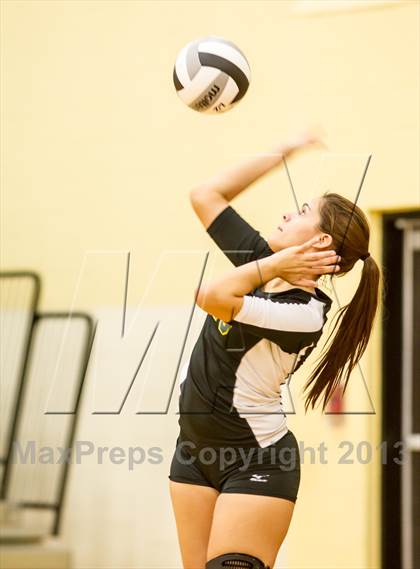 Thumbnail 2 in Irving North Hills vs Princeton (UIL 3A Bi-District Playoff) photogallery.