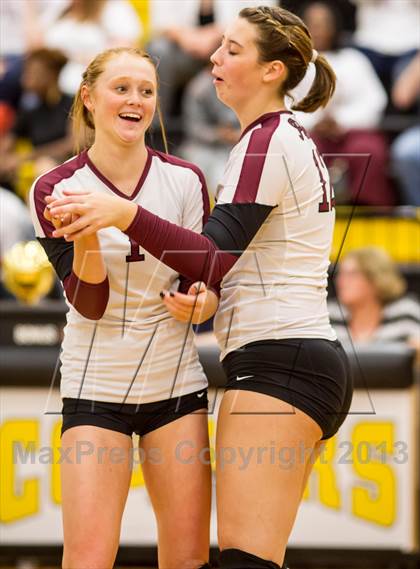 Thumbnail 1 in Irving North Hills vs Princeton (UIL 3A Bi-District Playoff) photogallery.
