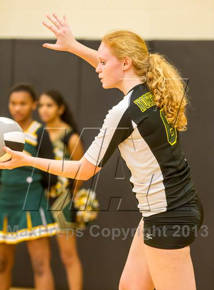 Thumbnail 3 in Irving North Hills vs Princeton (UIL 3A Bi-District Playoff) photogallery.