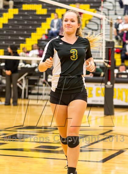 Thumbnail 2 in Irving North Hills vs Princeton (UIL 3A Bi-District Playoff) photogallery.