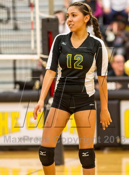 Thumbnail 1 in Irving North Hills vs Princeton (UIL 3A Bi-District Playoff) photogallery.
