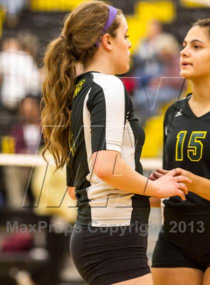 Thumbnail 1 in Irving North Hills vs Princeton (UIL 3A Bi-District Playoff) photogallery.