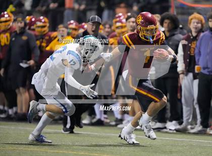 Thumbnail 1 in O'Dea vs Liberty (WIAA 3A Playoff Round 1) photogallery.