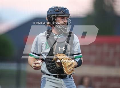 Thumbnail 3 in Tioga vs Collinsville (Gainesville High School) photogallery.