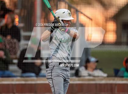 Thumbnail 1 in Tioga vs Collinsville (Gainesville High School) photogallery.