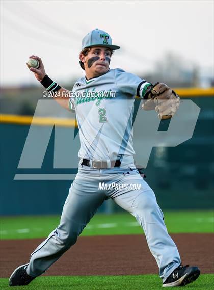 Thumbnail 3 in Tioga vs Collinsville (Gainesville High School) photogallery.
