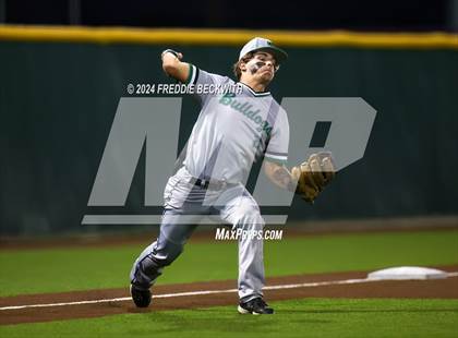 Thumbnail 3 in Tioga vs Collinsville (Gainesville High School) photogallery.