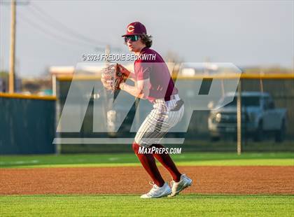 Thumbnail 2 in Tioga vs Collinsville (Gainesville High School) photogallery.