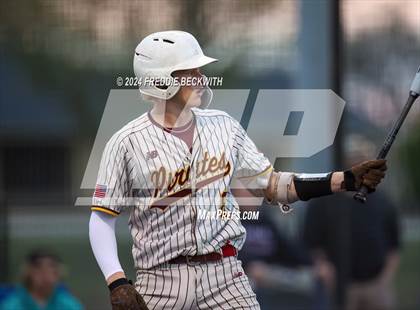 Thumbnail 3 in Tioga vs Collinsville (Gainesville High School) photogallery.