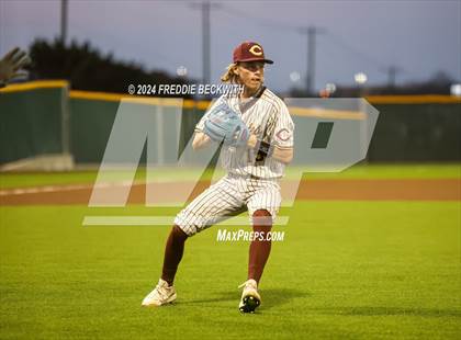 Thumbnail 3 in Tioga vs Collinsville (Gainesville High School) photogallery.