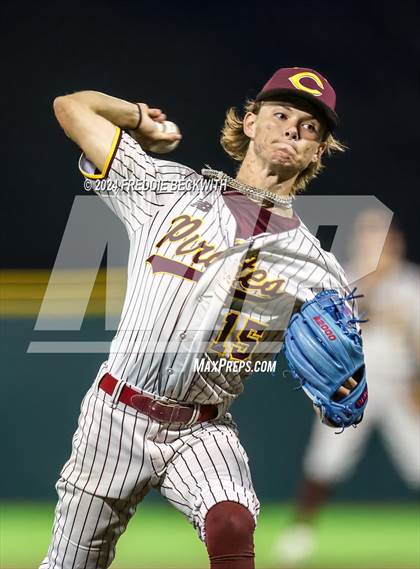 Thumbnail 3 in Tioga vs Collinsville (Gainesville High School) photogallery.