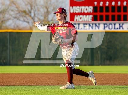 Thumbnail 2 in Tioga vs Collinsville (Gainesville High School) photogallery.