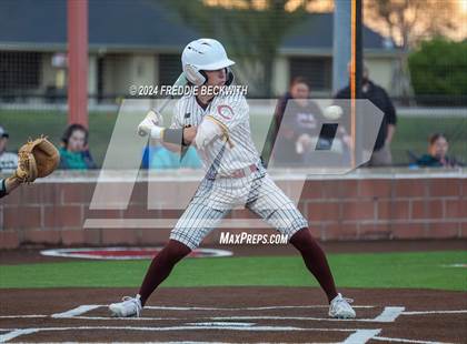 Thumbnail 3 in Tioga vs Collinsville (Gainesville High School) photogallery.