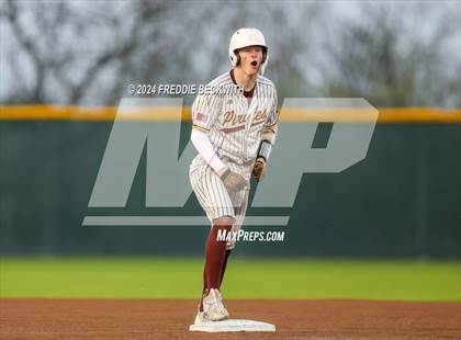 Thumbnail 3 in Tioga vs Collinsville (Gainesville High School) photogallery.