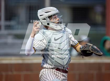 Thumbnail 1 in Tioga vs Collinsville (Gainesville High School) photogallery.