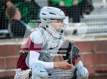 Thumbnail 2 in Tioga vs Collinsville (Gainesville High School) photogallery.