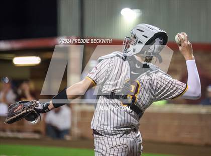 Thumbnail 2 in Tioga vs Collinsville (Gainesville High School) photogallery.