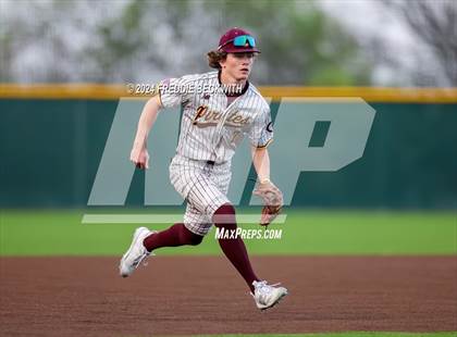 Thumbnail 3 in Tioga vs Collinsville (Gainesville High School) photogallery.