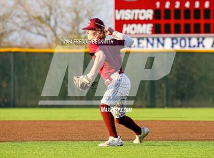 Thumbnail 1 in Tioga vs Collinsville (Gainesville High School) photogallery.