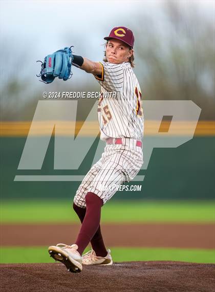 Thumbnail 1 in Tioga vs Collinsville (Gainesville High School) photogallery.