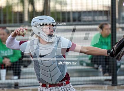 Thumbnail 1 in Tioga vs Collinsville (Gainesville High School) photogallery.