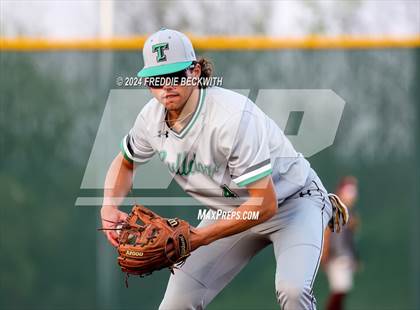 Thumbnail 2 in Tioga vs Collinsville (Gainesville High School) photogallery.