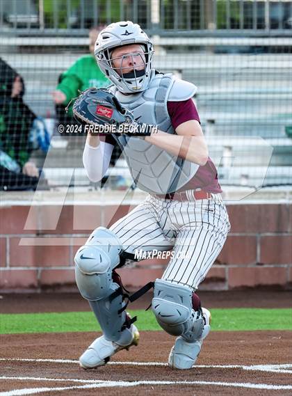Thumbnail 2 in Tioga vs Collinsville (Gainesville High School) photogallery.
