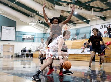 Thumbnail 2 in Cosumnes Oaks vs. Edison (Sheldon's Block Party) photogallery.