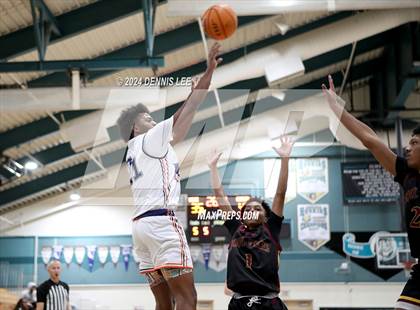 Thumbnail 1 in Cosumnes Oaks vs. Edison (Sheldon's Block Party) photogallery.