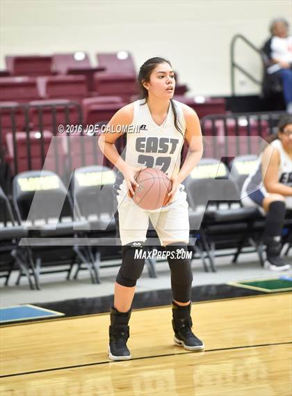 Thumbnail 1 in Weslaco East vs Amarillo (NEISD Invitational) photogallery.