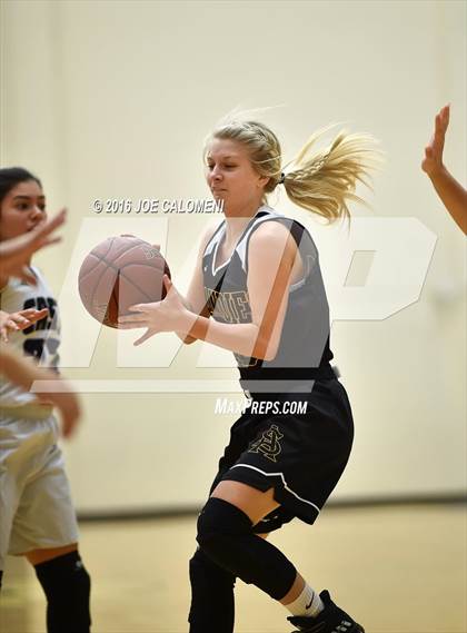 Thumbnail 3 in Weslaco East vs Amarillo (NEISD Invitational) photogallery.