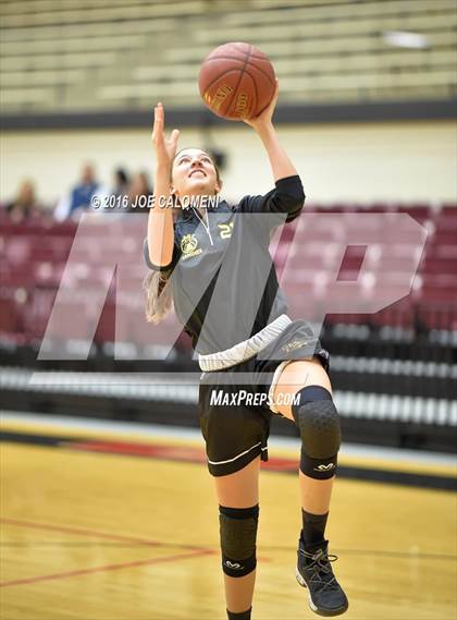 Thumbnail 2 in Weslaco East vs Amarillo (NEISD Invitational) photogallery.