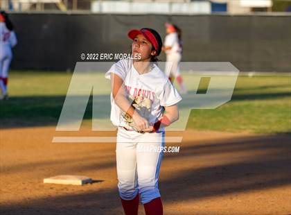 Thumbnail 2 in Mira Mesa @ Sweetwater photogallery.
