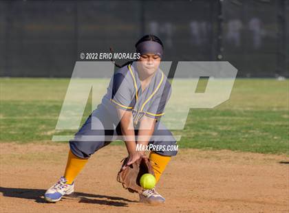 Thumbnail 1 in Mira Mesa @ Sweetwater photogallery.