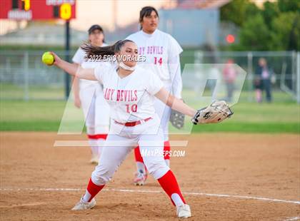 Thumbnail 1 in Mira Mesa @ Sweetwater photogallery.