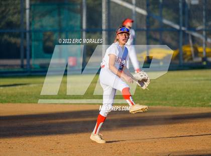Thumbnail 1 in Mira Mesa @ Sweetwater photogallery.