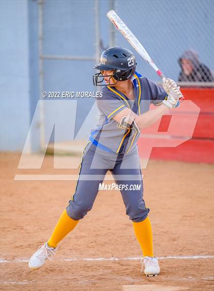 Thumbnail 2 in Mira Mesa @ Sweetwater photogallery.