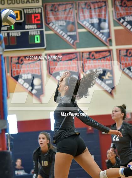 Thumbnail 3 in St. Lucy's vs. Villa Park (Durango Fall Classic) photogallery.