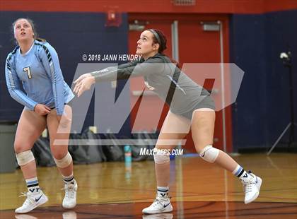 Thumbnail 2 in St. Lucy's vs. Villa Park (Durango Fall Classic) photogallery.