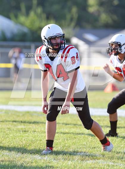 Thumbnail 2 in Metamora @ Limestone photogallery.
