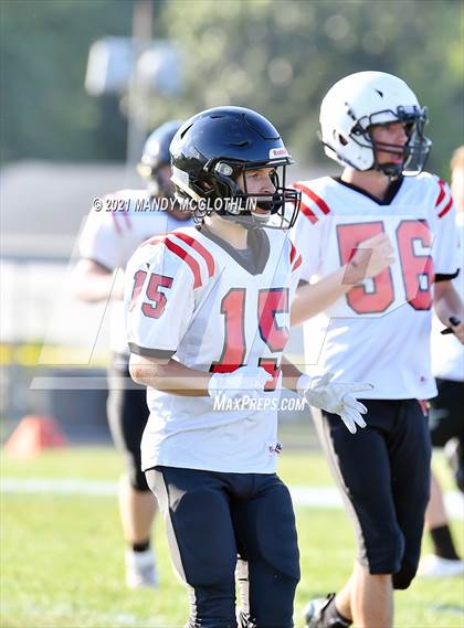 Thumbnail 2 in Metamora @ Limestone photogallery.