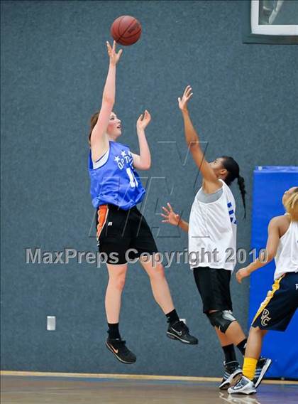 Thumbnail 3 in North vs. South Optimist All-Stars (Sacramento)  photogallery.