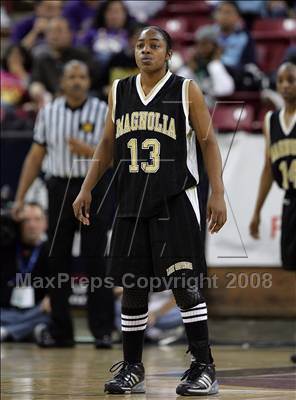 Thumbnail 1 in Magnolia vs. Sacred Heart Cathedral (CIF State D3 Final) photogallery.
