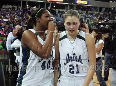 Thumbnail 2 in Magnolia vs. Sacred Heart Cathedral (CIF State D3 Final) photogallery.