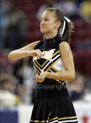Thumbnail 3 in Magnolia vs. Sacred Heart Cathedral (CIF State D3 Final) photogallery.