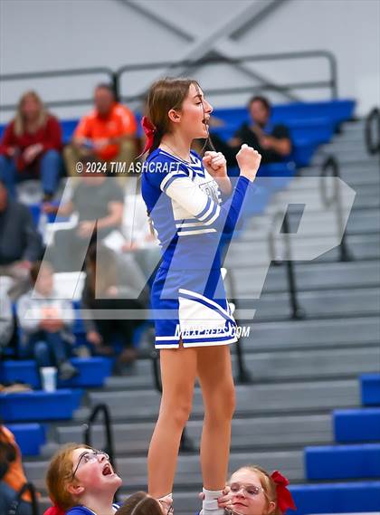 Thumbnail 3 in Lawrenceburg @ Batesville photogallery.