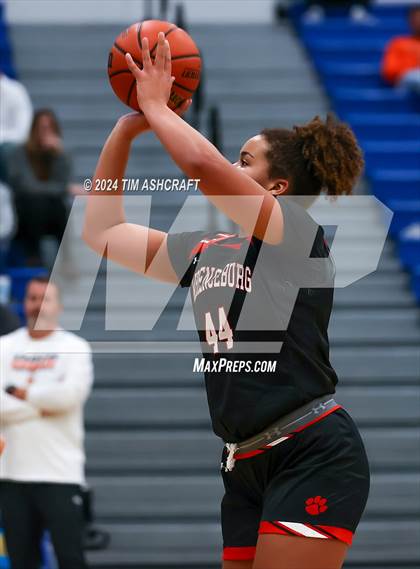 Thumbnail 2 in Lawrenceburg @ Batesville photogallery.